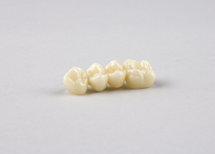 HT__8894 ArgenZ ST Multilayer Milled Zirconia